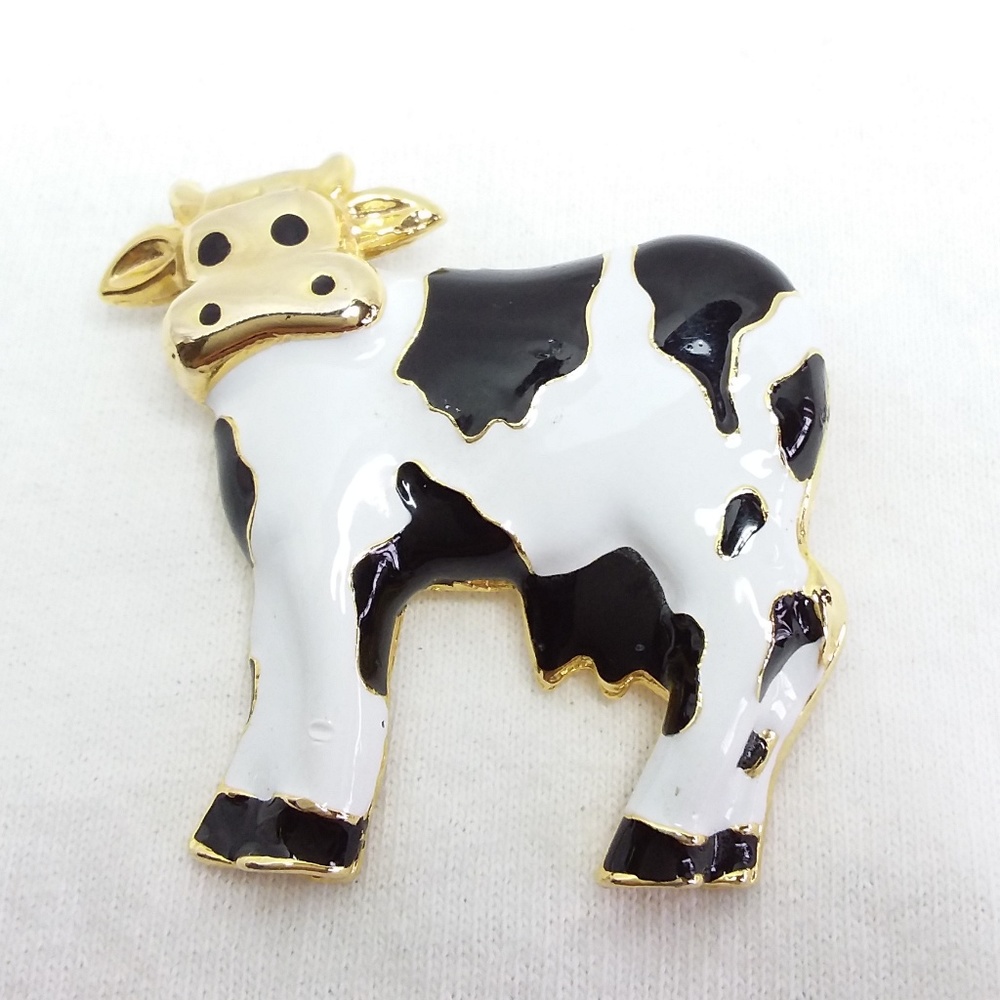 Brooch